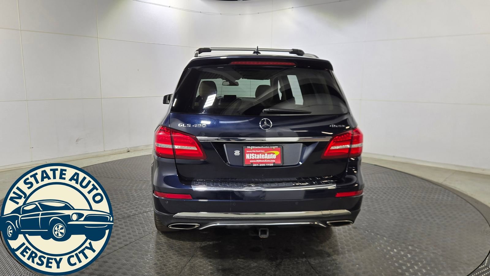 Used 2018 Mercedes-Benz GLS 450 4MATIC w/ Premium Package image 6