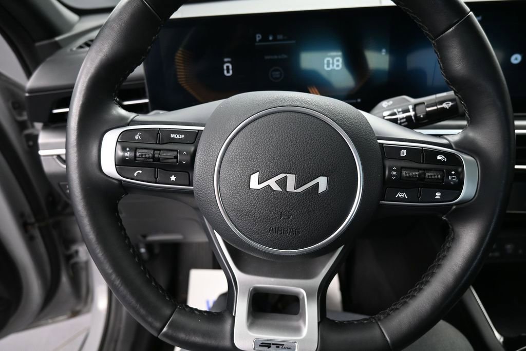 Used 2025 Kia K5 GT-Line w/ GT-Line Premium Package AWD/4WD image 39