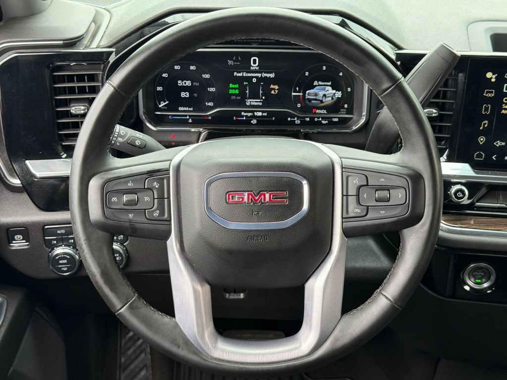 Used 2024 GMC Sierra 1500 Elevation AWD/4WD image 4