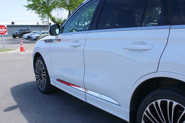 Used 2021 Lincoln Aviator Black Label w/ Dynamic Handling Package AWD/4WD image 46