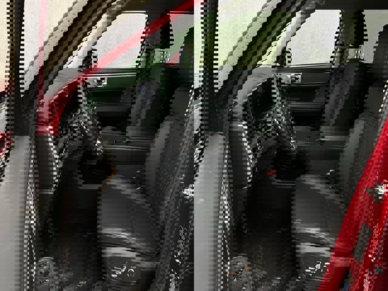 Used 2025 Hyundai Santa Fe SEL image 9