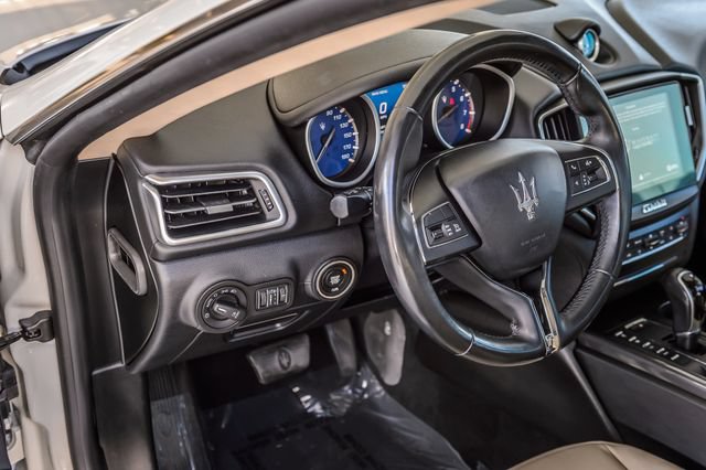 Used 2018 Maserati Ghibli RWD image 28