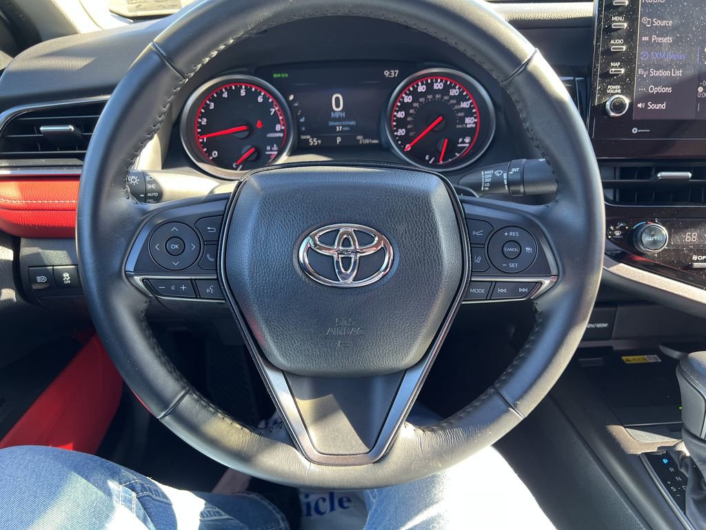 Used 2023 Toyota Camry XSE image 10