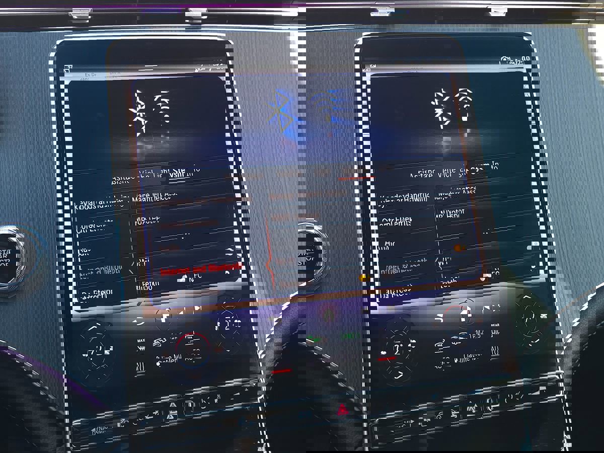 Used 2023 Mercedes-Benz EQE 500 4MATIC SUV image 56