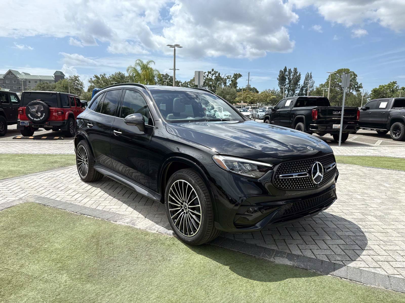 New 2027 Mercedes-Benz GLC 300 image 7