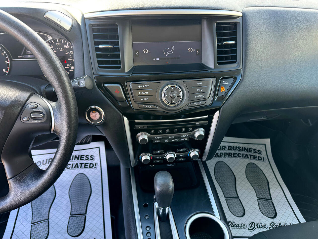 Used 2019 Nissan Pathfinder S image 21