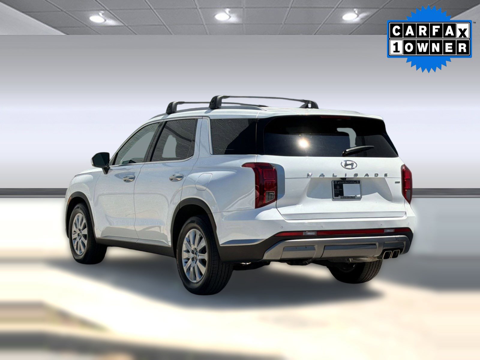 Used 2023 Hyundai Palisade SEL AWD/4WD image 3