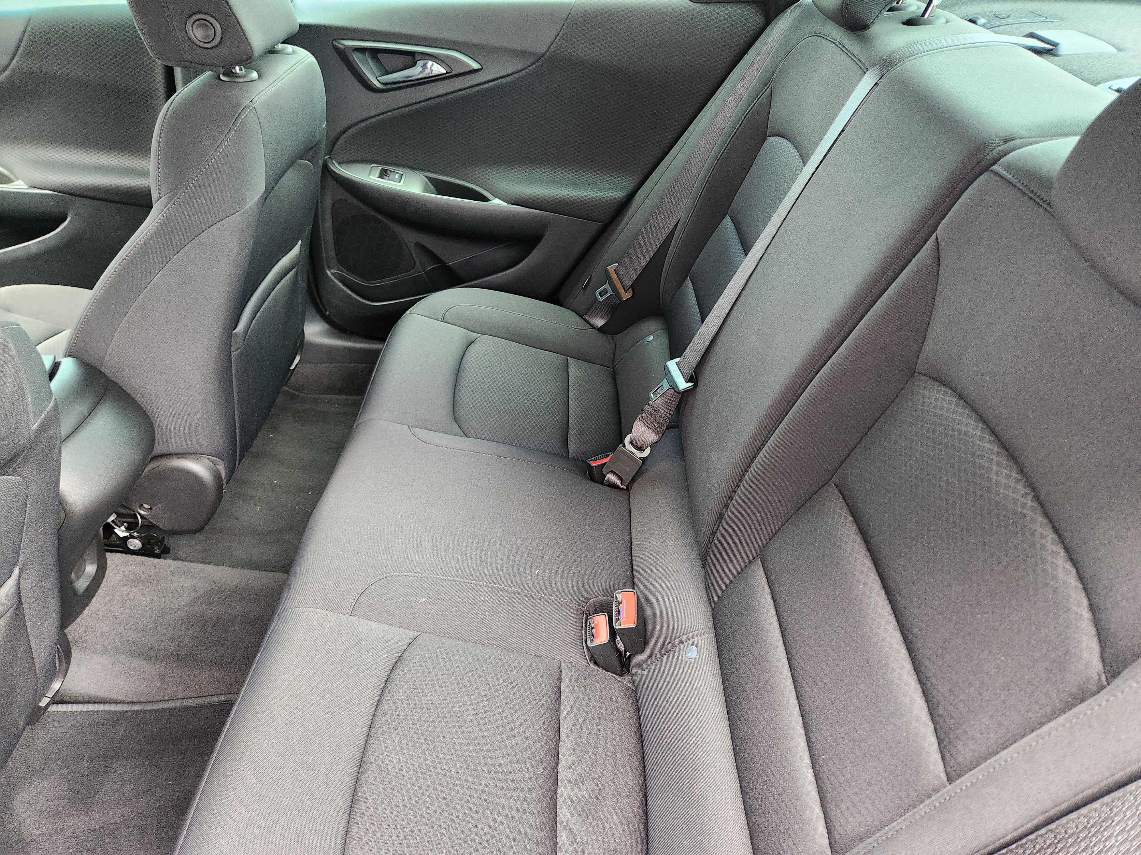 Used 2021 Chevrolet Malibu RS image 18
