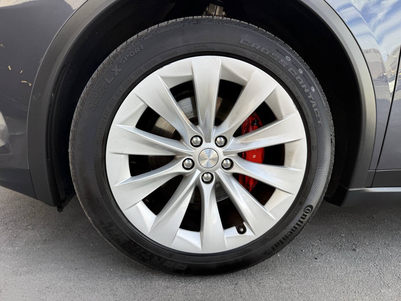 Used 2020 Tesla Model X Performance AWD/4WD image 37