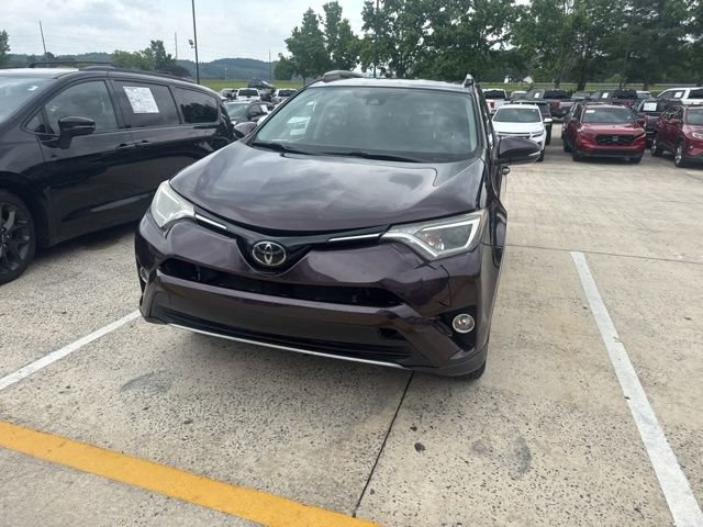 Used 2017 Toyota RAV4 XLE w/ Premium Special Value Package AWD/4WD image 3