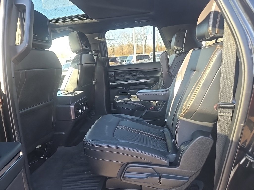 Used 2022 Ford Expedition Max Platinum image 41