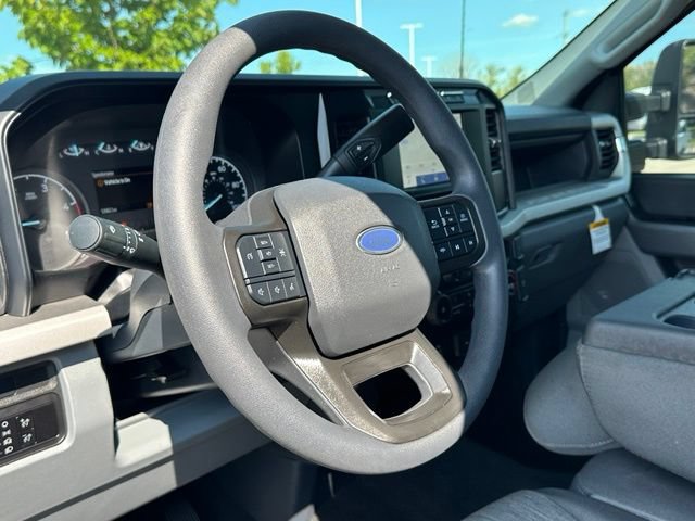 Used 2023 Ford F250 XL w/ STX Appearance Package AWD/4WD image 21