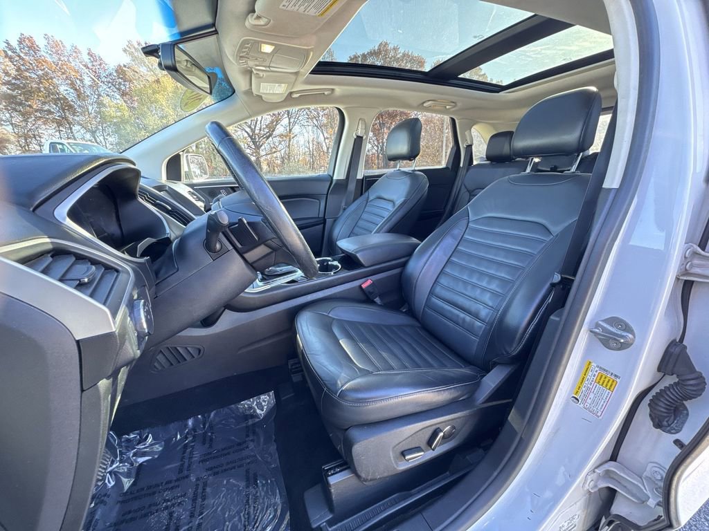 Used 2015 Ford Edge SEL w/ Equipment Group 201A image 13
