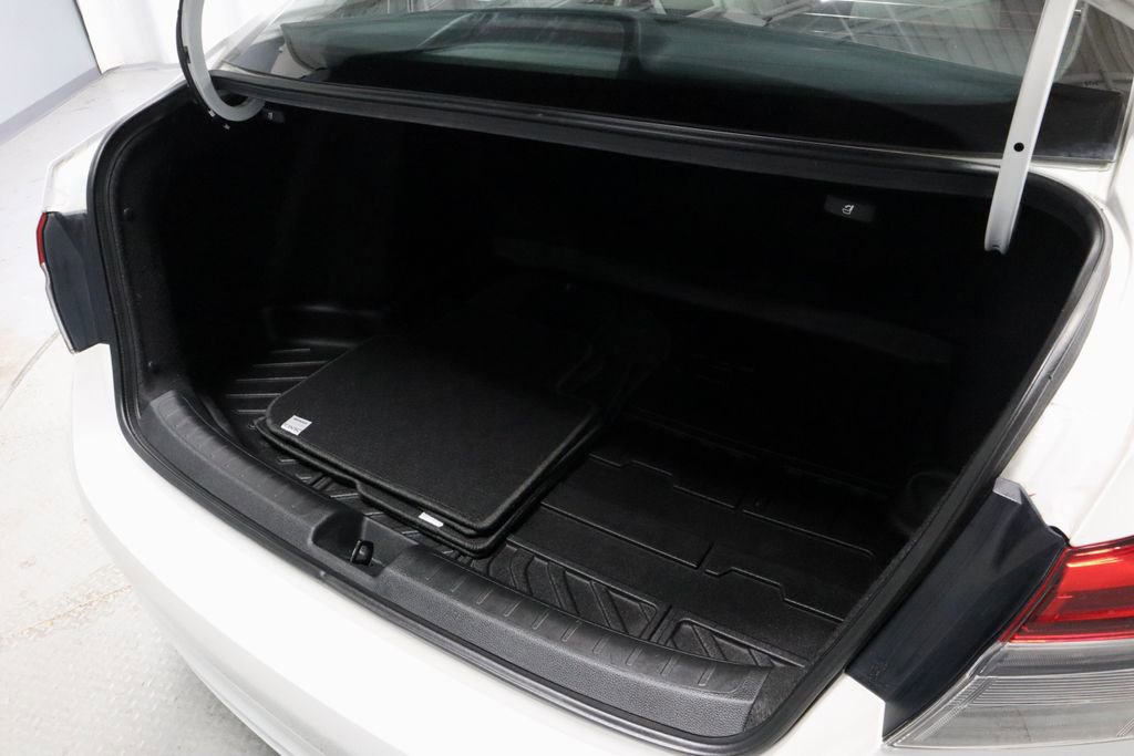 Used 2023 Honda Civic EX image 15