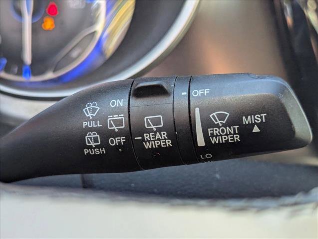 Used 2018 Chrysler Pacifica Limited image 8