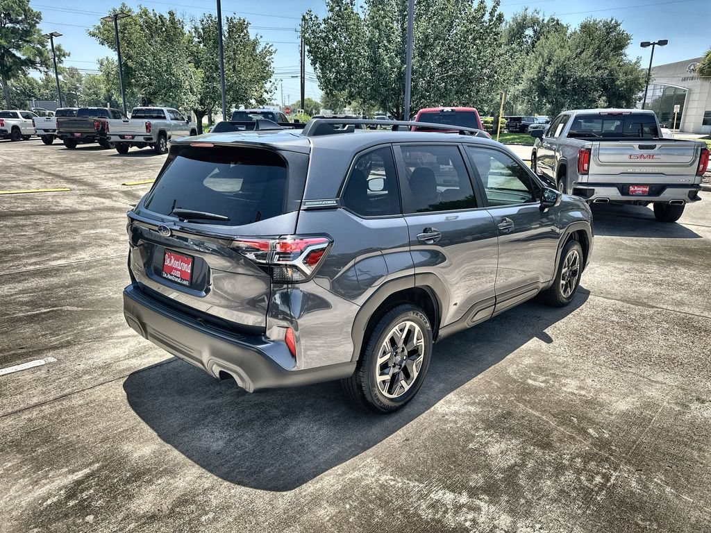 Used 2025 Subaru Forester Premium AWD/4WD image 11