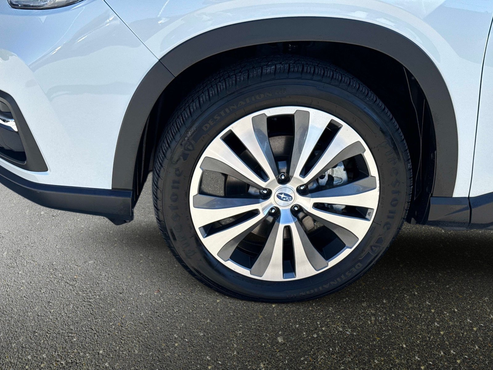 Used 2020 Subaru Ascent Limited w/ Technology Package AWD/4WD image 12