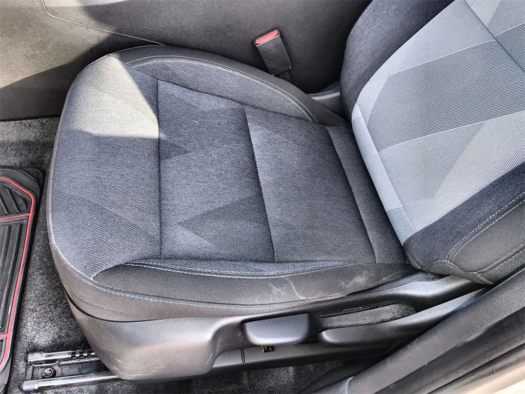 Used 2024 Chevrolet Trax LS w/ LS Convenience Package image 12