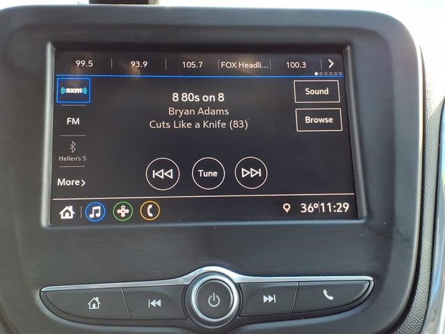 Used 2020 Chevrolet Equinox LT w/ Driver Convenience Package image 29