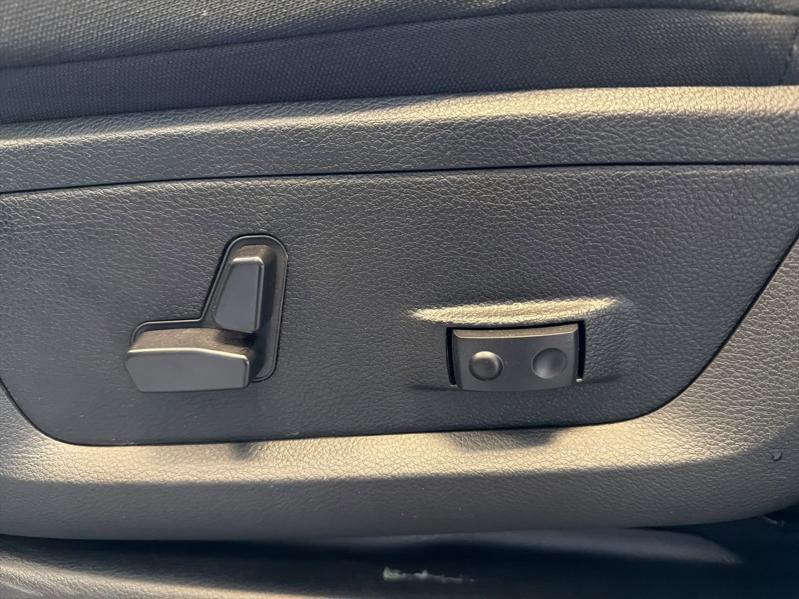 Used 2025 RAM 2500 Big Horn AWD/4WD image 16