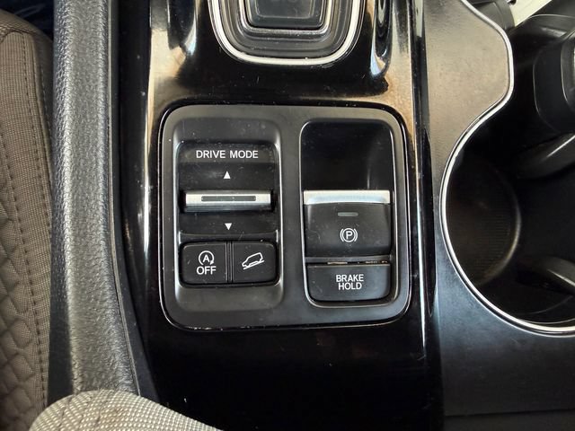 Used 2023 Honda Pilot LX image 10