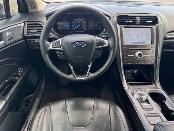 Used 2020 Ford Fusion Titanium FWD image 10