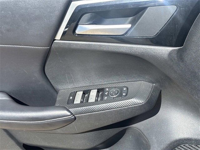 Used 2024 Mitsubishi Outlander SE image 10