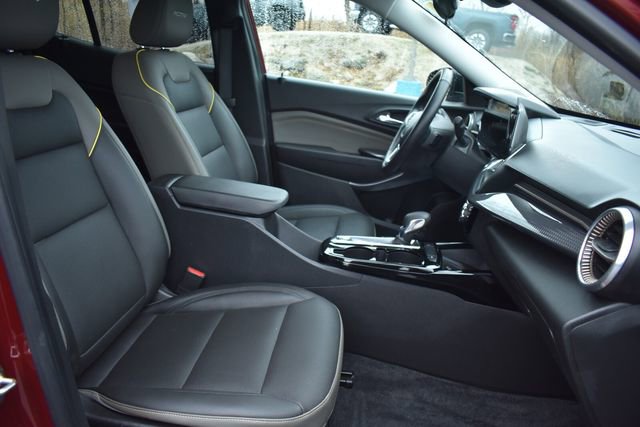 Certified 2024 Chevrolet Trax ACTIV w/ Sunroof Package image 13