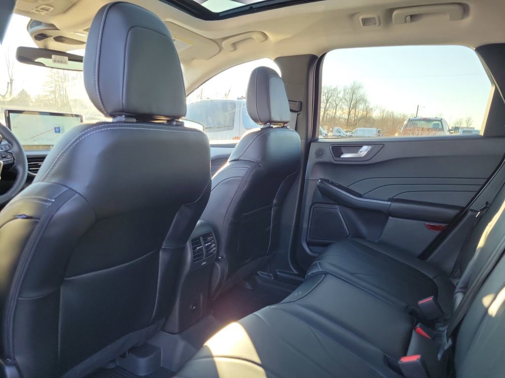 New 2026 Ford Escape Platinum w/ Premium Technology Package image 15