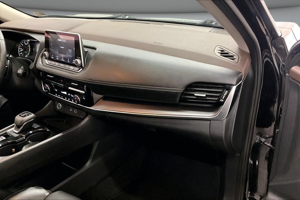 Used 2021 Nissan Rogue SV w/ Premium Package AWD/4WD image 26