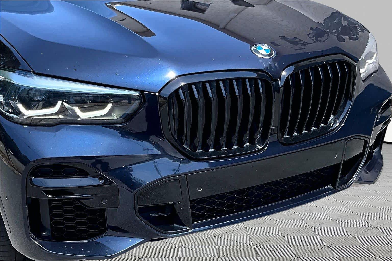 Used 2023 BMW X5 sDrive40i w/ M Sport Package RWD image 30