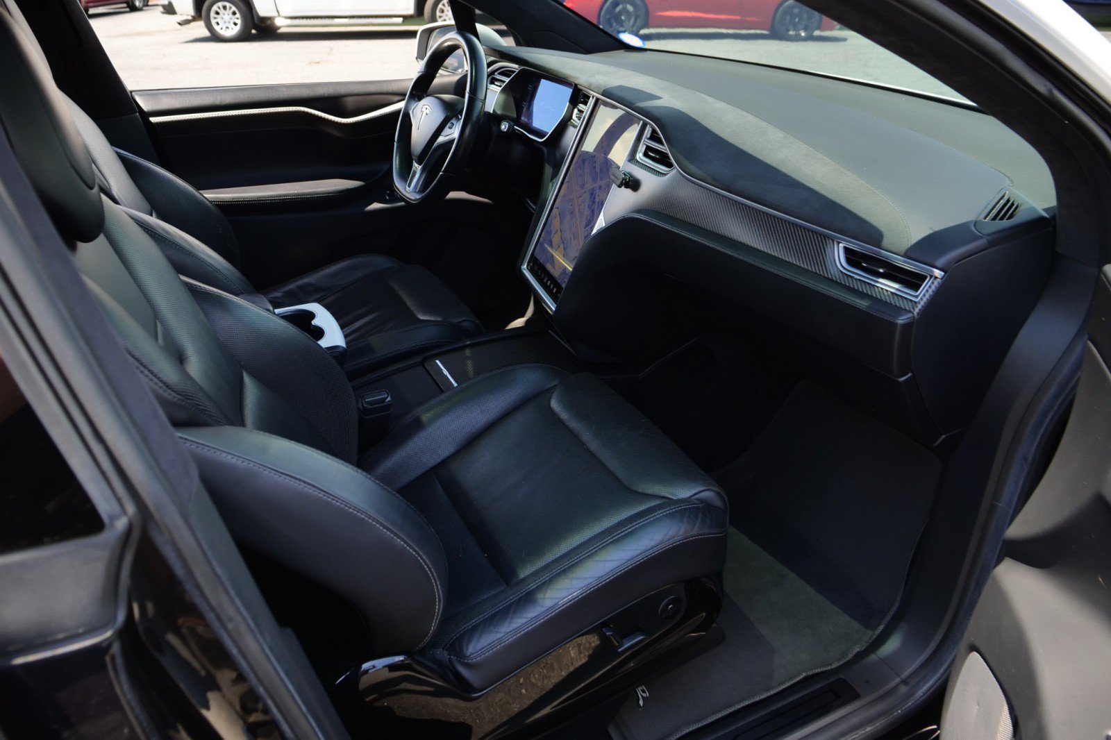 Used 2016 Tesla Model X 90D AWD/4WD image 34