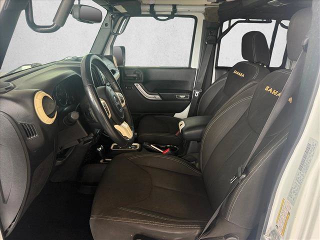 Used 2015 Jeep Wrangler Unlimited Sahara AWD/4WD image 13