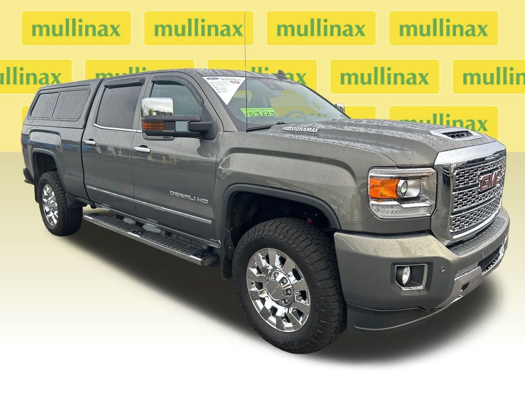 Used 2018 GMC Sierra 2500 Denali w/ Duramax Plus Package AWD/4WD image 1