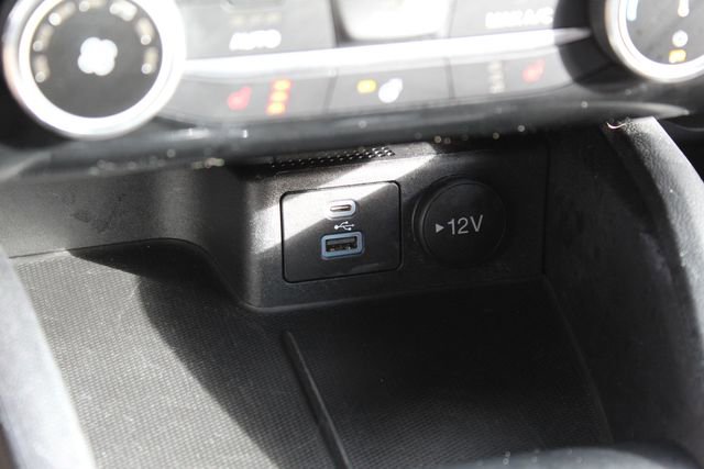 Used 2022 Ford Escape SE w/ Cold Weather Package AWD/4WD image 25