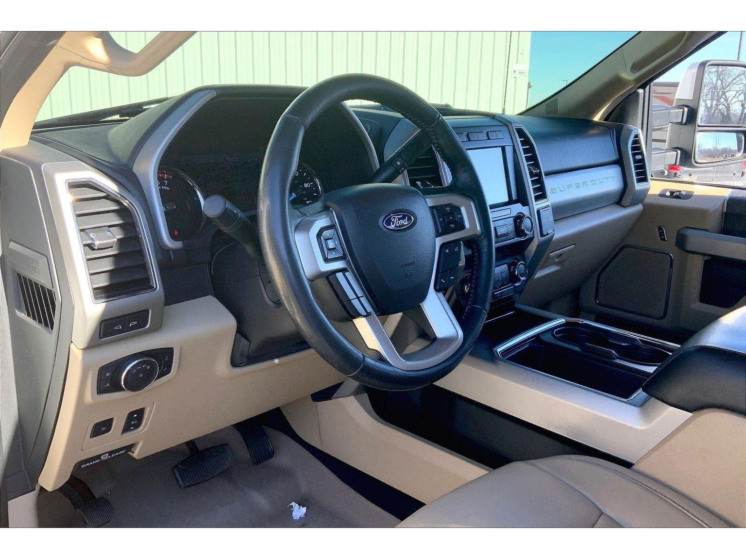 Used 2020 Ford F250 Lariat w/ Lariat Ultimate Package image 9