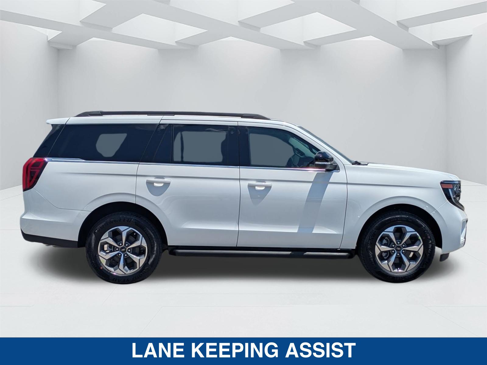 New 2027 Ford Expedition Active RWD image 5