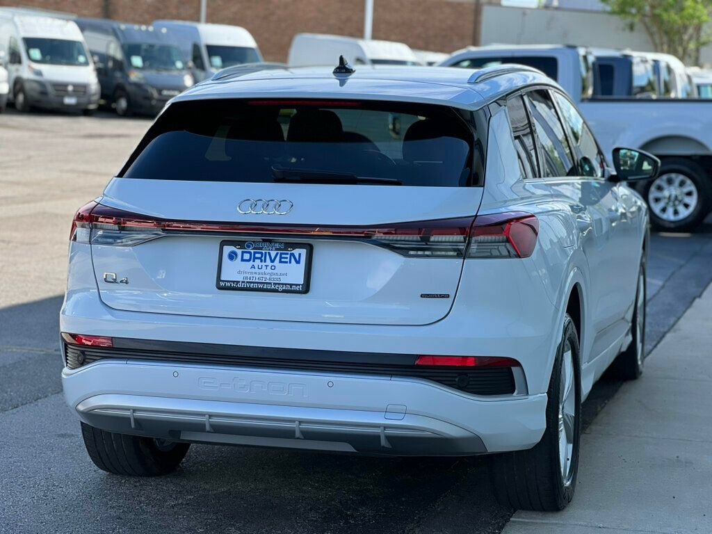 Used 2023 Audi Q4 e-tron Premium AWD/4WD image 5