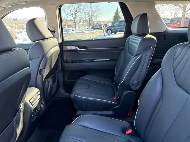 Used 2025 Hyundai Palisade Limited AWD/4WD image 21
