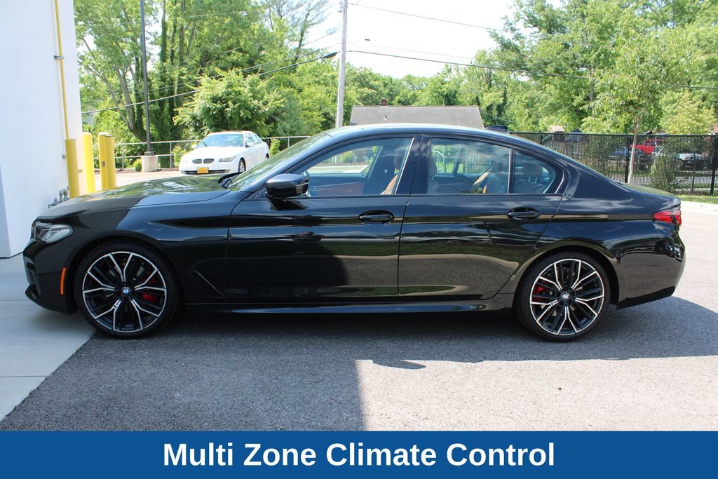 Used 2021 BMW 530i w/ M Sport Package RWD image 10
