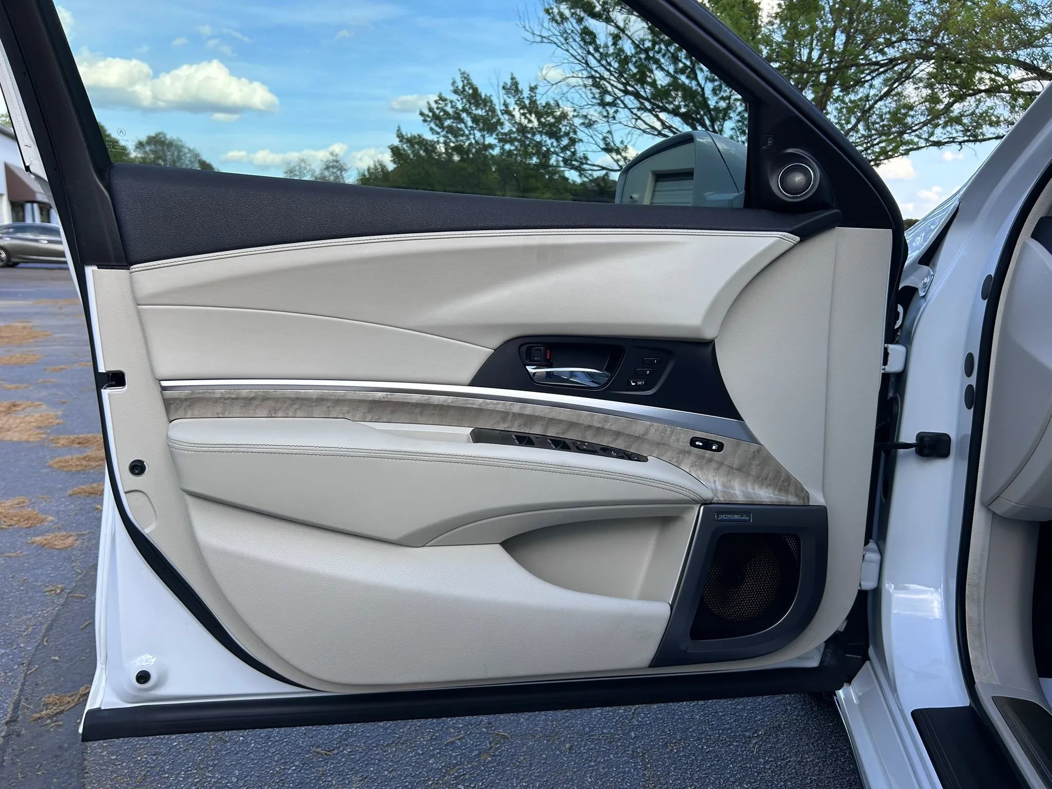 Used 2020 Acura RLX Sport Hybrid w/ Advance Pkg image 20