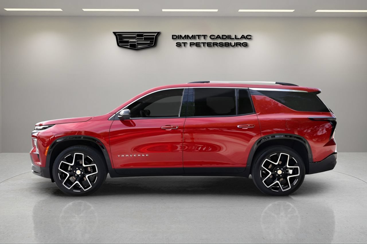 Used 2025 Chevrolet Traverse High Country w/ LPO, Floor Liner Package FWD image 2