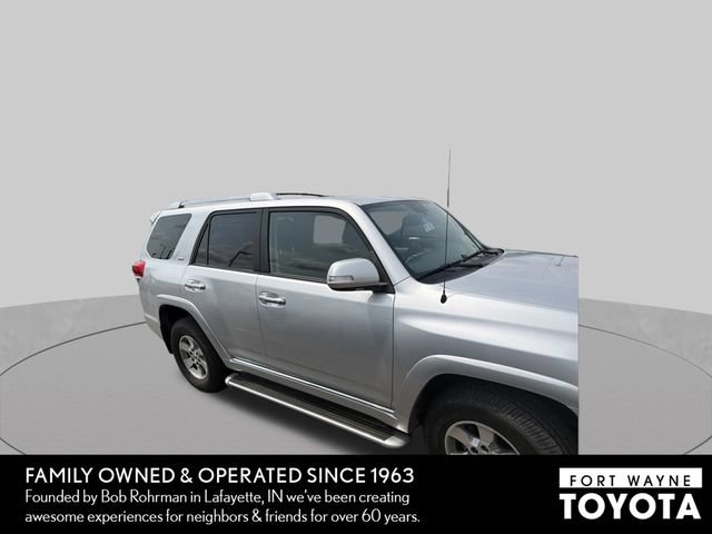 Used 2010 Toyota 4Runner SR5 w/ Convenience Pkg AWD/4WD image 4