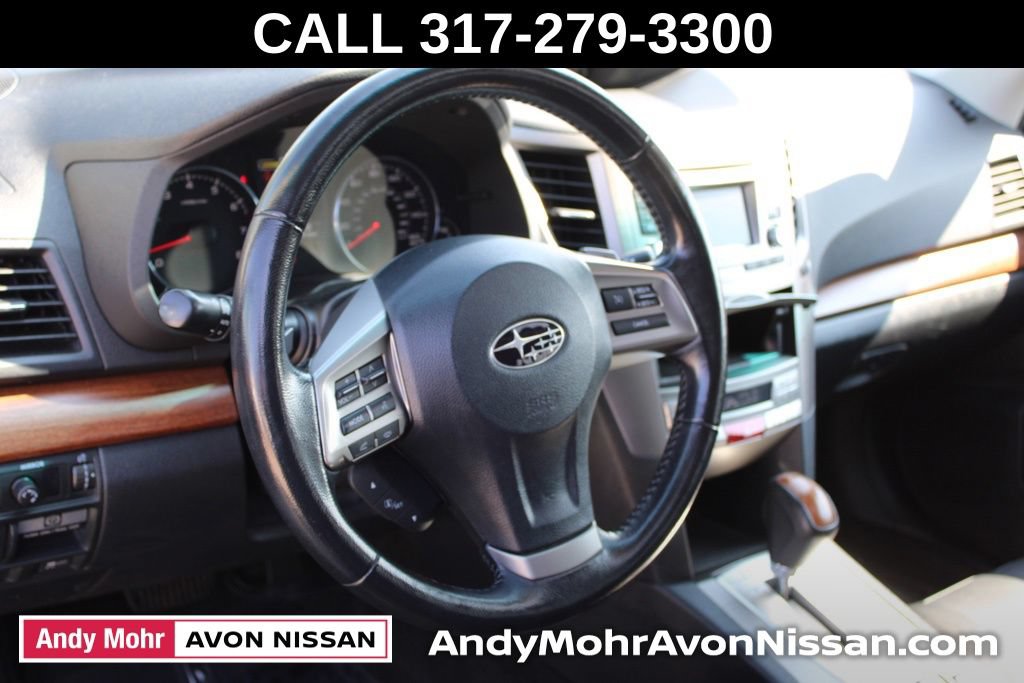 Used 2014 Subaru Outback 3.6R Limited w/ Moonroof Package AWD/4WD image 17