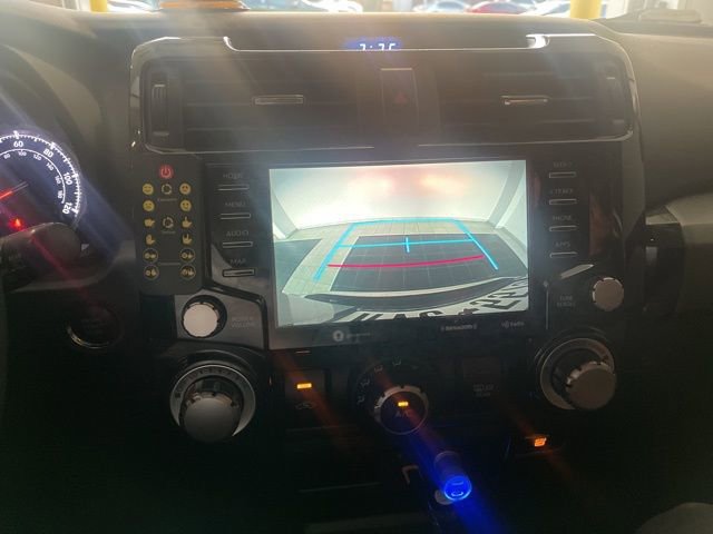 Used 2020 Toyota 4Runner TRD Off-Road Premium image 15