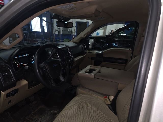 Used 2017 Ford F150 XLT w/ Equipment Group 302A Luxury AWD/4WD image 13