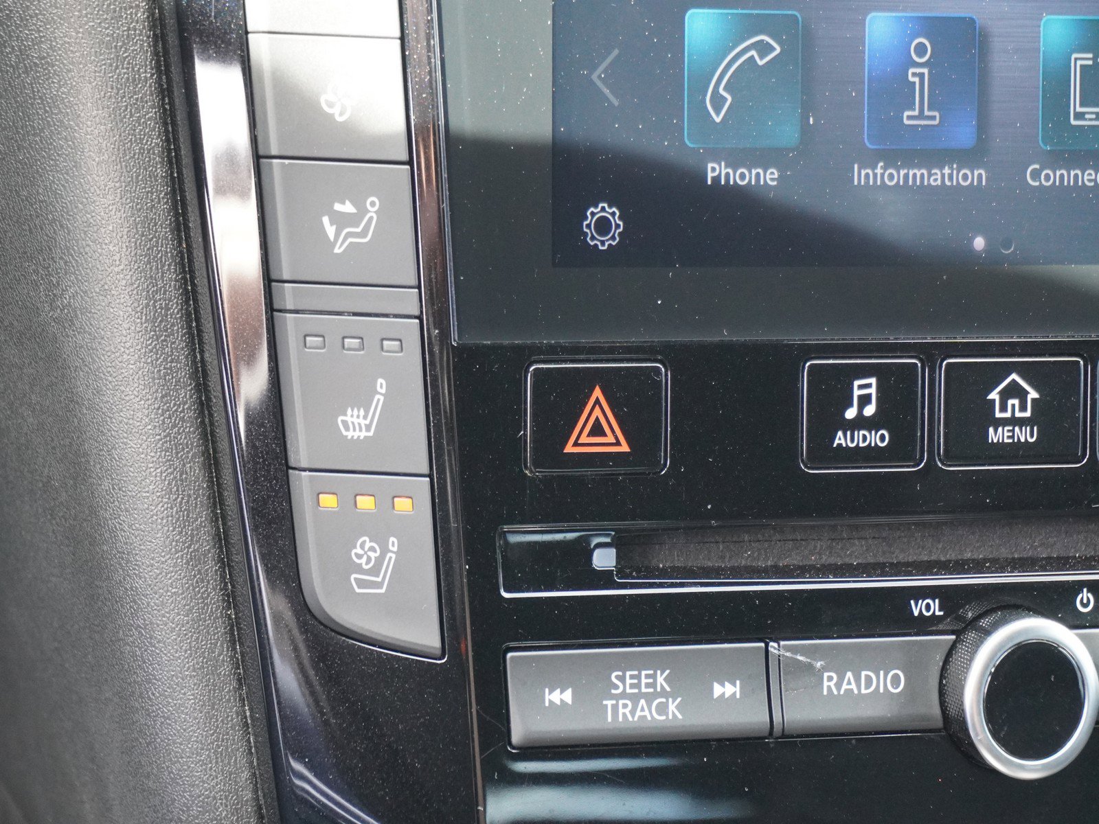 Used 2023 INFINITI QX50 Sport image 27