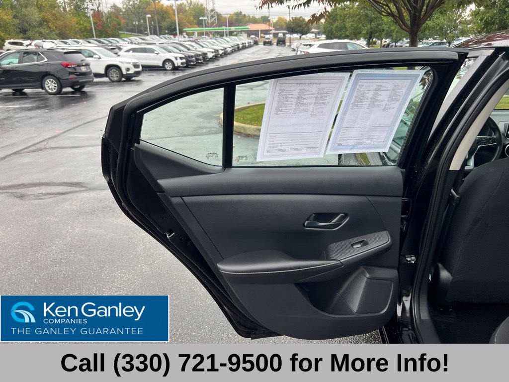 Used 2024 Nissan Sentra SV FWD image 43
