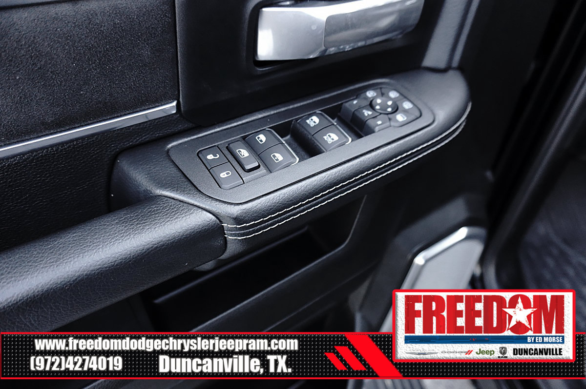 Used 2025 RAM 2500 Laramie AWD/4WD image 38