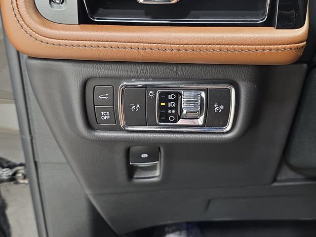 Certified 2023 Lincoln Nautilus Reserve w/ Equipment Group 201A AWD/4WD image 23